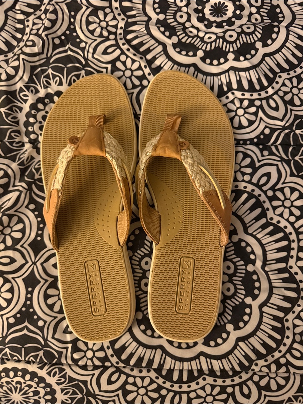Sperry Women's Tan Braided Thong Sandals with Natural Woven Detail